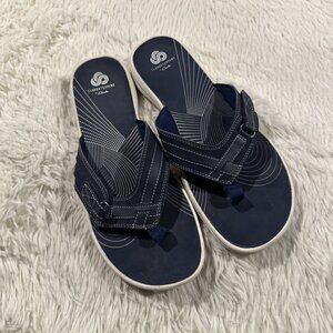 Clarks Cloudsteppers blue sandals thong 8.5 adjustble comfort